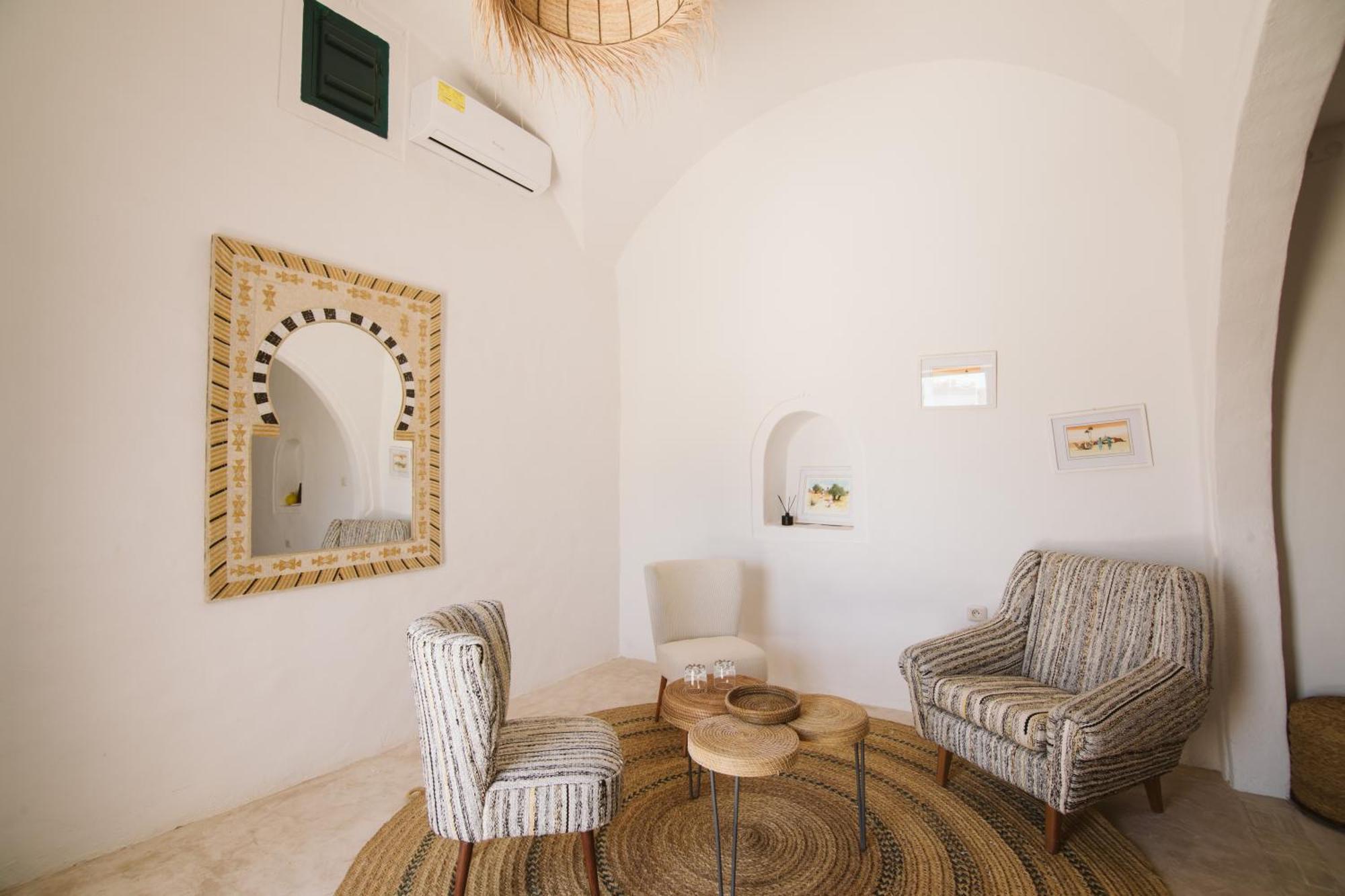 Hotel Dar Nael Houmt El Souk Exterior foto